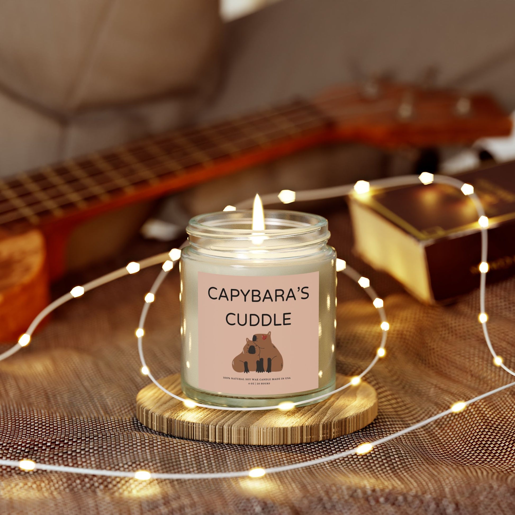 CAPYBARA'S CUDDLE scented candle with 9 scents to choose from. A perfect gift for friends or family during Christmas or special occasions. It offers a cozy and heartwarming vibe, ideal for those who appreciate unique and eco-friendly candles. Relevant for holidays, celebrations, or occasions that call for thoughtful gifting.